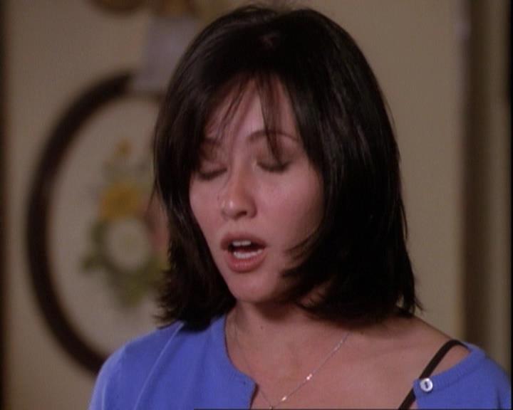 Charmed-Online-dot-net_116WichPrueIsItAnyway0989.jpg Charmed-Online-dot-net_116WichPrueIsItAnyway0989.jpg