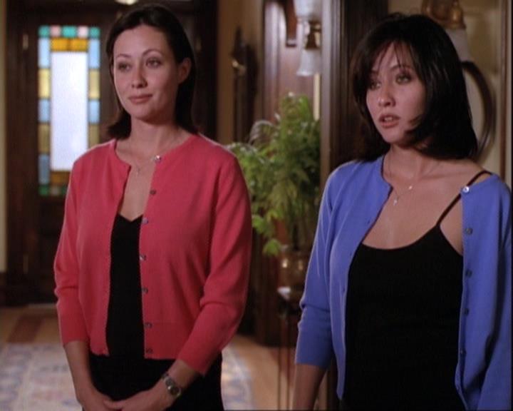 Charmed-Online-dot-net_116WichPrueIsItAnyway0993.jpg Charmed-Online-dot-net_116WichPrueIsItAnyway0993.jpg