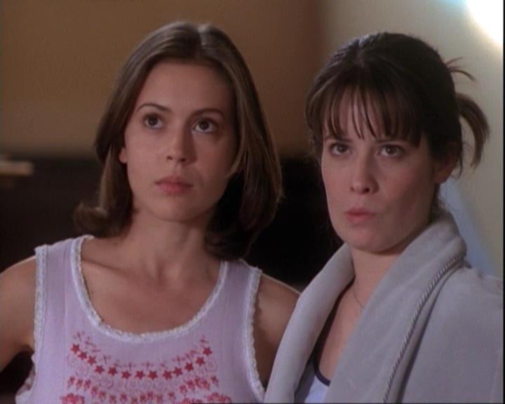 Charmed-Online-dot-net_116WichPrueIsItAnyway1028.jpg Charmed-Online-dot-net_116WichPrueIsItAnyway1028.jpg