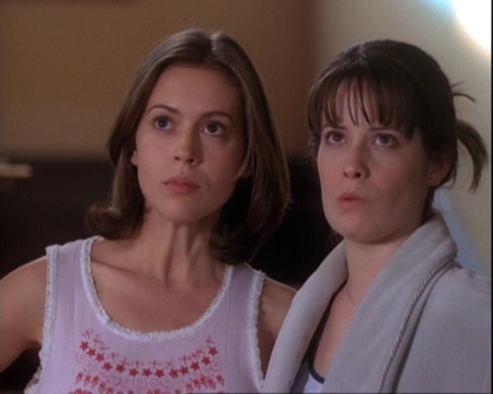 Charmed-Online-dot-net_116WichPrueIsItAnyway1029.jpg