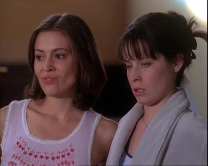 Charmed-Online-dot-net_116WichPrueIsItAnyway1034.jpg