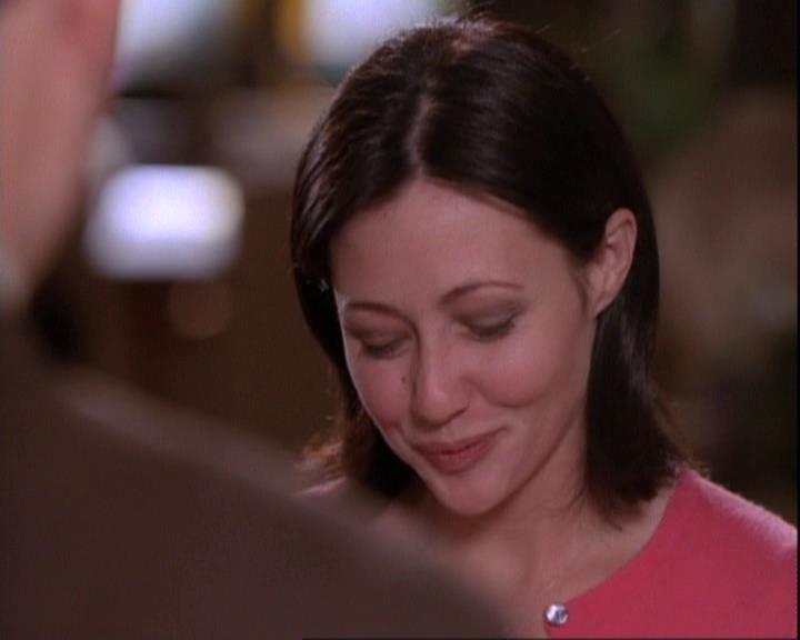 Charmed-Online-dot-net_116WichPrueIsItAnyway1065.jpg Charmed-Online-dot-net_116WichPrueIsItAnyway1065.jpg