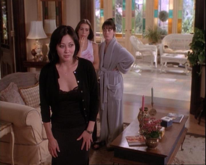 Charmed-Online-dot-net_116WichPrueIsItAnyway1098.jpg Charmed-Online-dot-net_116WichPrueIsItAnyway1098.jpg