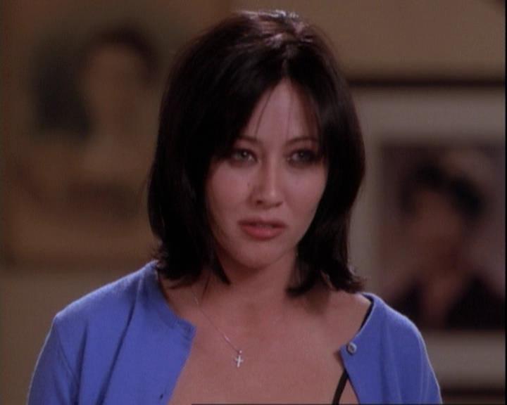 Charmed-Online-dot-net_116WichPrueIsItAnyway1126.jpg Charmed-Online-dot-net_116WichPrueIsItAnyway1126.jpg