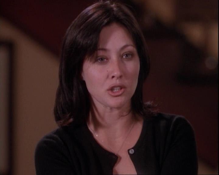 Charmed-Online-dot-net_116WichPrueIsItAnyway1137.jpg Charmed-Online-dot-net_116WichPrueIsItAnyway1137.jpg