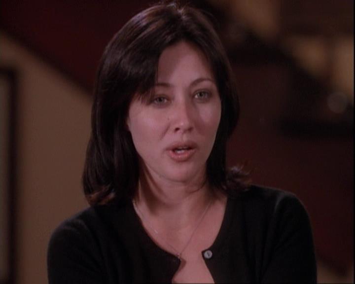 Charmed-Online-dot-net_116WichPrueIsItAnyway1138.jpg Charmed-Online-dot-net_116WichPrueIsItAnyway1138.jpg