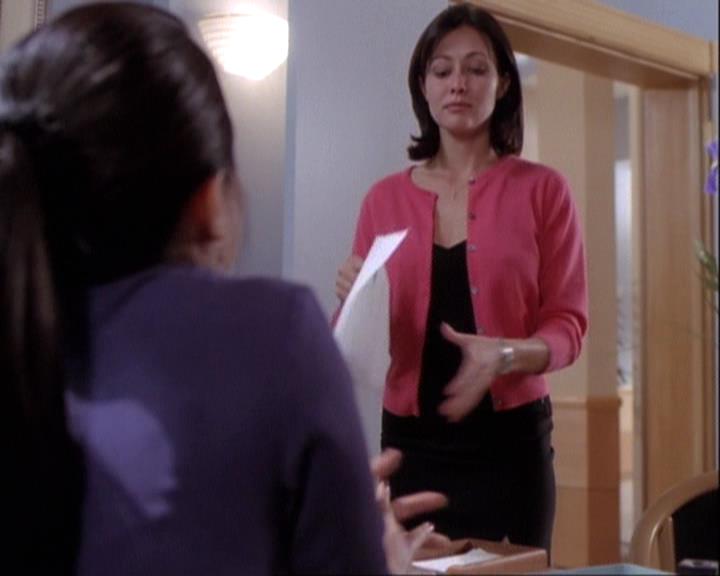 Charmed-Online-dot-net_116WichPrueIsItAnyway1190.jpg Charmed-Online-dot-net_116WichPrueIsItAnyway1190.jpg