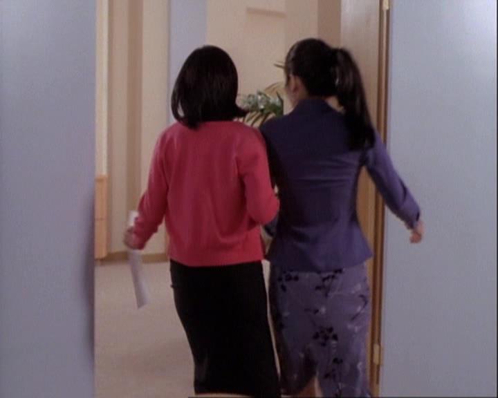 Charmed-Online-dot-net_116WichPrueIsItAnyway1201.jpg Charmed-Online-dot-net_116WichPrueIsItAnyway1201.jpg