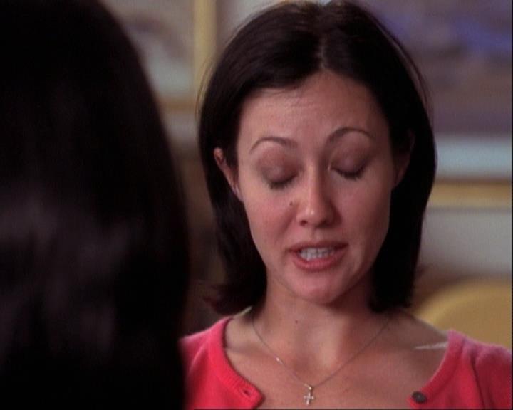 Charmed-Online-dot-net_116WichPrueIsItAnyway1225.jpg Charmed-Online-dot-net_116WichPrueIsItAnyway1225.jpg