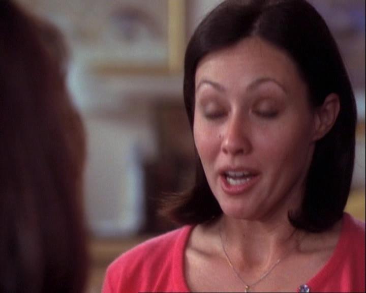 Charmed-Online-dot-net_116WichPrueIsItAnyway1251.jpg Charmed-Online-dot-net_116WichPrueIsItAnyway1251.jpg