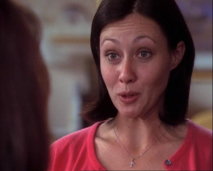 Charmed-Online-dot-net_116WichPrueIsItAnyway1253.jpg Charmed-Online-dot-net_116WichPrueIsItAnyway1253.jpg