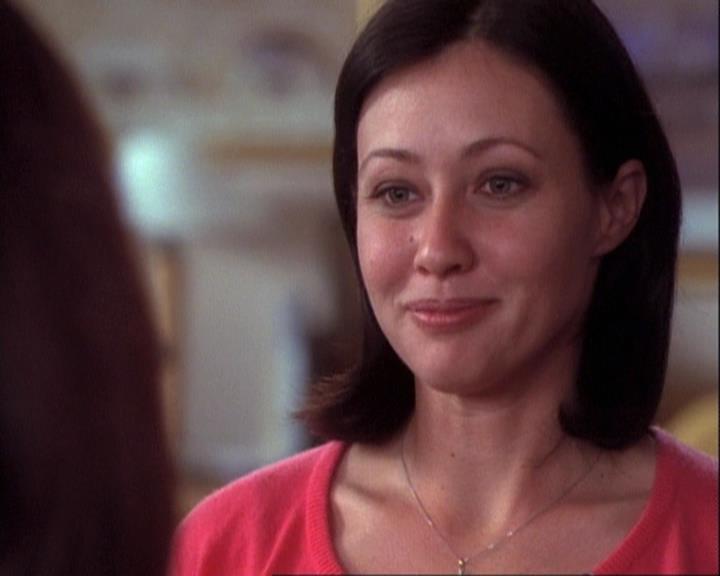 Charmed-Online-dot-net_116WichPrueIsItAnyway1266.jpg Charmed-Online-dot-net_116WichPrueIsItAnyway1266.jpg