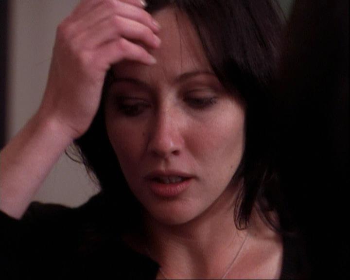 Charmed-Online-dot-net_116WichPrueIsItAnyway1286.jpg Charmed-Online-dot-net_116WichPrueIsItAnyway1286.jpg