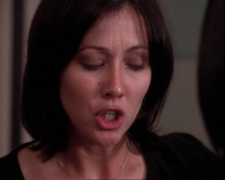 Charmed-Online-dot-net_116WichPrueIsItAnyway1293.jpg Charmed-Online-dot-net_116WichPrueIsItAnyway1293.jpg