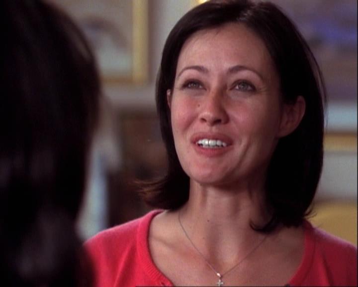 Charmed-Online-dot-net_116WichPrueIsItAnyway1297.jpg Charmed-Online-dot-net_116WichPrueIsItAnyway1297.jpg