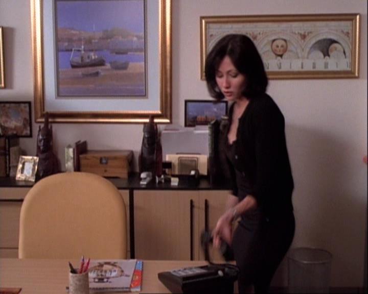 Charmed-Online-dot-net_116WichPrueIsItAnyway1306.jpg Charmed-Online-dot-net_116WichPrueIsItAnyway1306.jpg