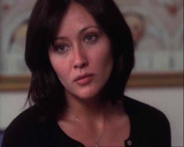 Charmed-Online-dot-net_116WichPrueIsItAnyway1327.jpg Charmed-Online-dot-net_116WichPrueIsItAnyway1327.jpg