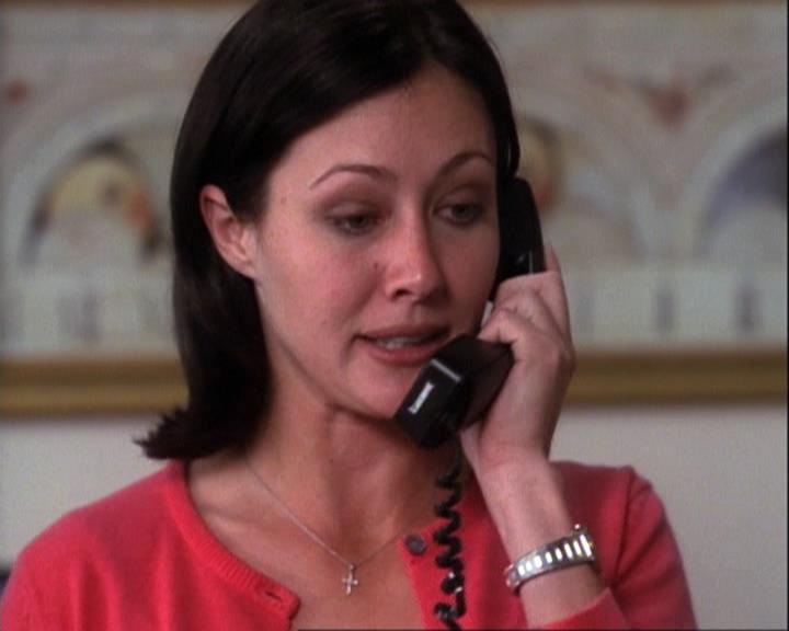 Charmed-Online-dot-net_116WichPrueIsItAnyway1354.jpg Charmed-Online-dot-net_116WichPrueIsItAnyway1354.jpg