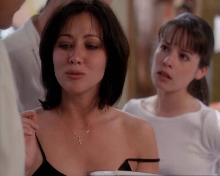Charmed-Online-dot-net_116WichPrueIsItAnyway1394.jpg Charmed-Online-dot-net_116WichPrueIsItAnyway1394.jpg
