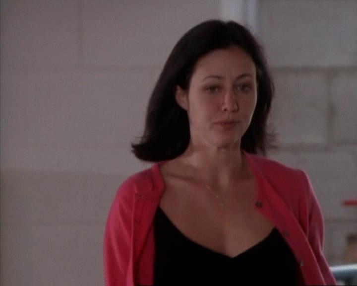 Charmed-Online-dot-net_116WichPrueIsItAnyway1446.jpg Charmed-Online-dot-net_116WichPrueIsItAnyway1446.jpg