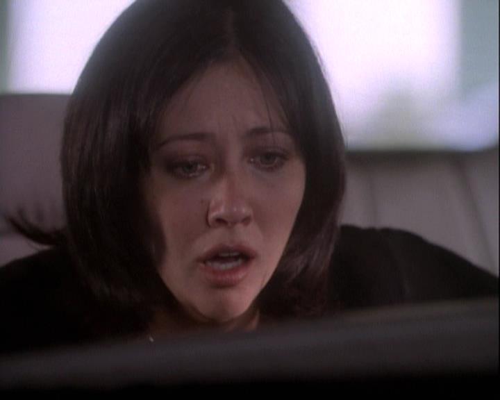 Charmed-Online-dot-net_116WichPrueIsItAnyway1501.jpg Charmed-Online-dot-net_116WichPrueIsItAnyway1501.jpg