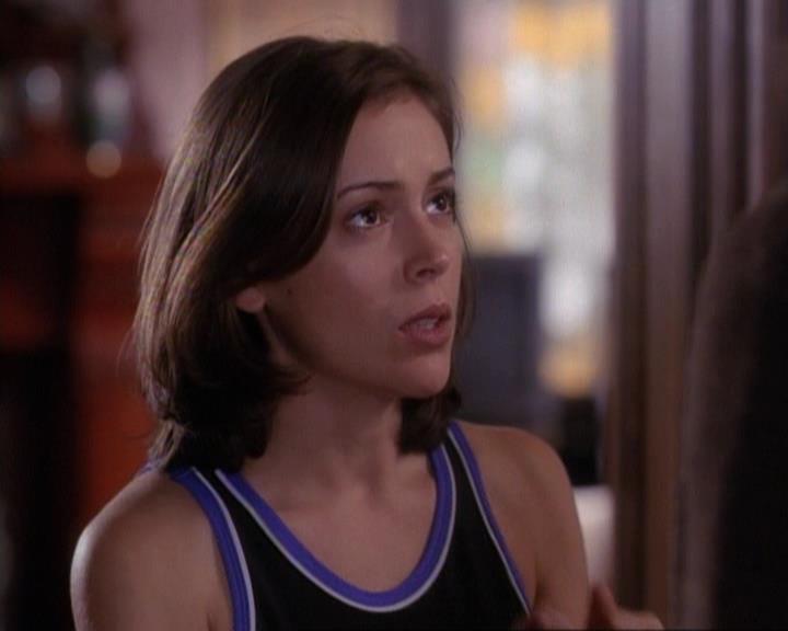 Charmed-Online-dot-net_116WichPrueIsItAnyway1595.jpg Charmed-Online-dot-net_116WichPrueIsItAnyway1595.jpg