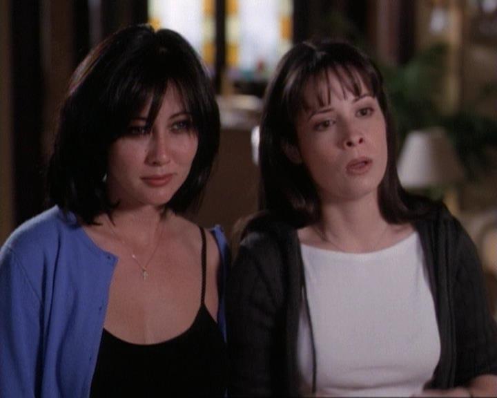 Charmed-Online-dot-net_116WichPrueIsItAnyway1633.jpg Charmed-Online-dot-net_116WichPrueIsItAnyway1633.jpg