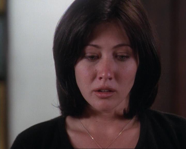 Charmed-Online-dot-net_116WichPrueIsItAnyway1654.jpg Charmed-Online-dot-net_116WichPrueIsItAnyway1654.jpg