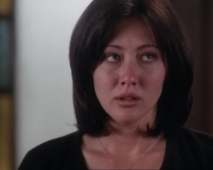 Charmed-Online-dot-net_116WichPrueIsItAnyway1662.jpg Charmed-Online-dot-net_116WichPrueIsItAnyway1662.jpg