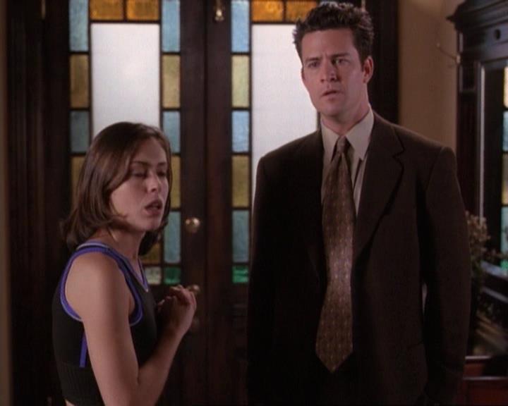 Charmed-Online-dot-net_116WichPrueIsItAnyway1688.jpg