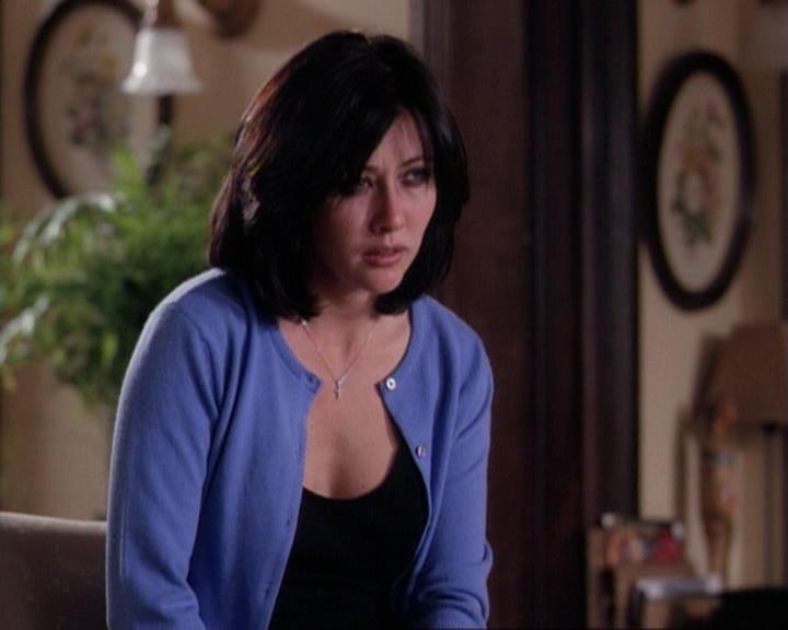 Charmed-Online-dot-net_116WichPrueIsItAnyway1755.jpg Charmed-Online-dot-net_116WichPrueIsItAnyway1755.jpg