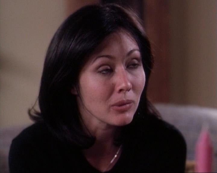 Charmed-Online-dot-net_116WichPrueIsItAnyway1769.jpg Charmed-Online-dot-net_116WichPrueIsItAnyway1769.jpg