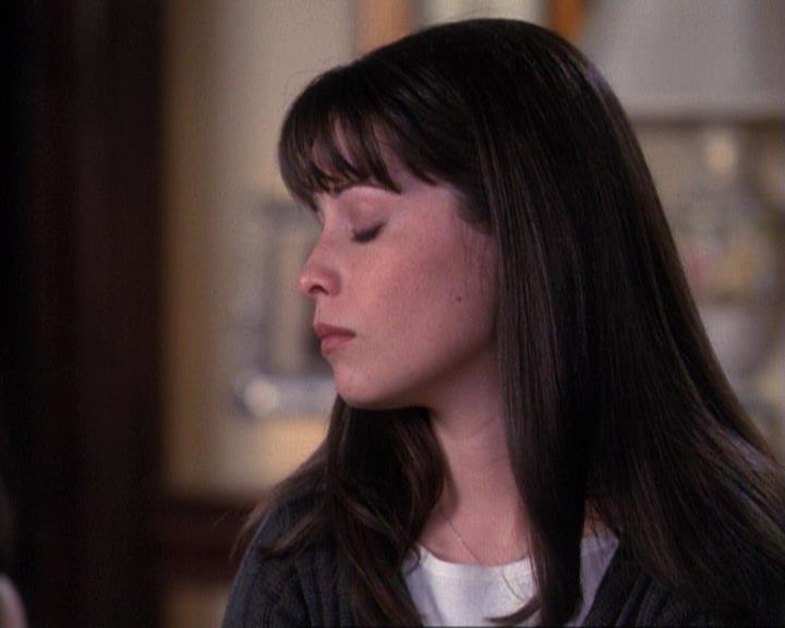 Charmed-Online-dot-net_116WichPrueIsItAnyway1801.jpg Charmed-Online-dot-net_116WichPrueIsItAnyway1801.jpg
