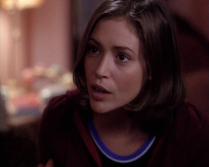 Charmed-Online-dot-net_116WichPrueIsItAnyway1887.jpg