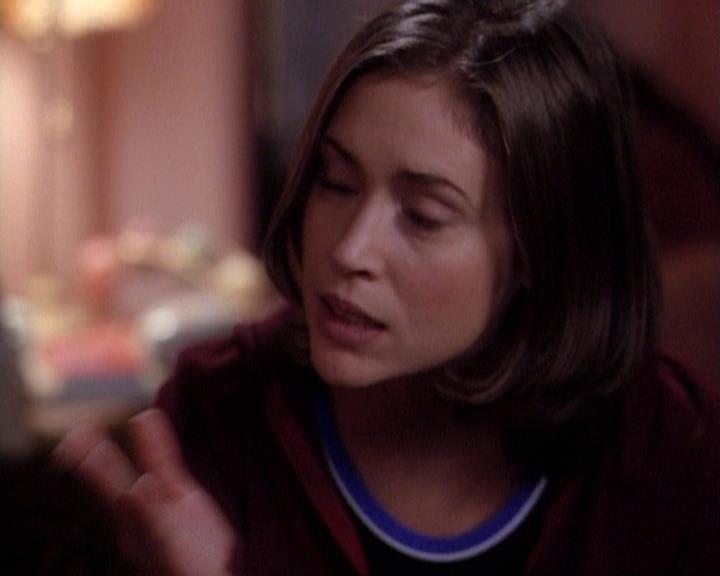 Charmed-Online-dot-net_116WichPrueIsItAnyway1888.jpg Charmed-Online-dot-net_116WichPrueIsItAnyway1888.jpg