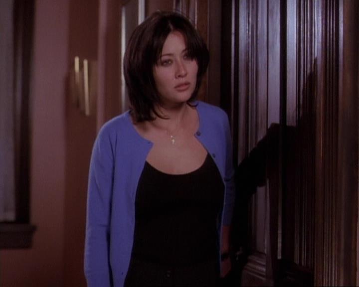 Charmed-Online-dot-net_116WichPrueIsItAnyway1900.jpg Charmed-Online-dot-net_116WichPrueIsItAnyway1900.jpg