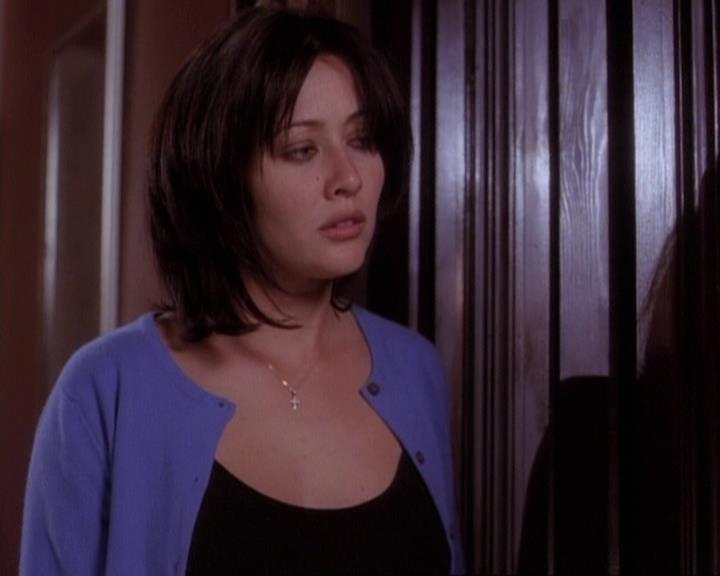 Charmed-Online-dot-net_116WichPrueIsItAnyway1905.jpg Charmed-Online-dot-net_116WichPrueIsItAnyway1905.jpg