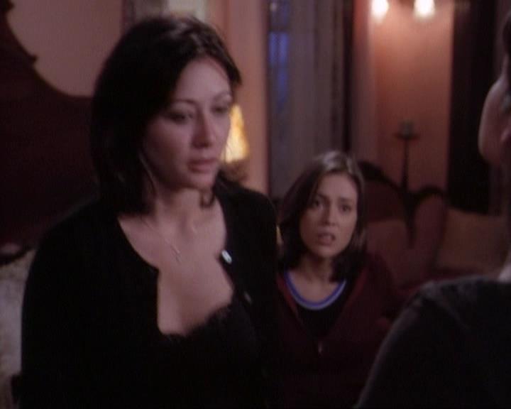 Charmed-Online-dot-net_116WichPrueIsItAnyway1925.jpg Charmed-Online-dot-net_116WichPrueIsItAnyway1925.jpg