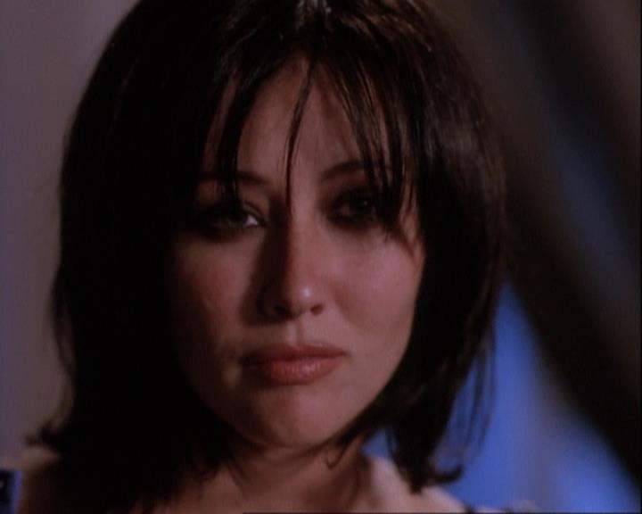 Charmed-Online-dot-net_116WichPrueIsItAnyway1997.jpg