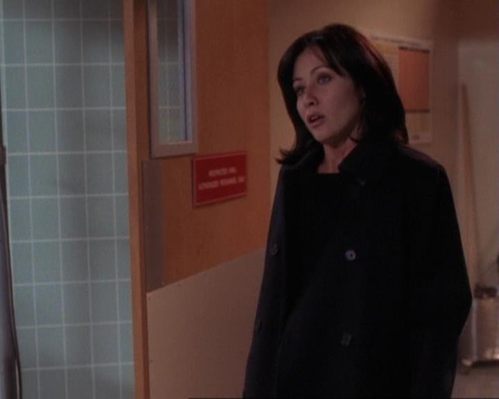 Charmed-Online-dot-net_116WichPrueIsItAnyway2273.jpg Charmed-Online-dot-net_116WichPrueIsItAnyway2273.jpg