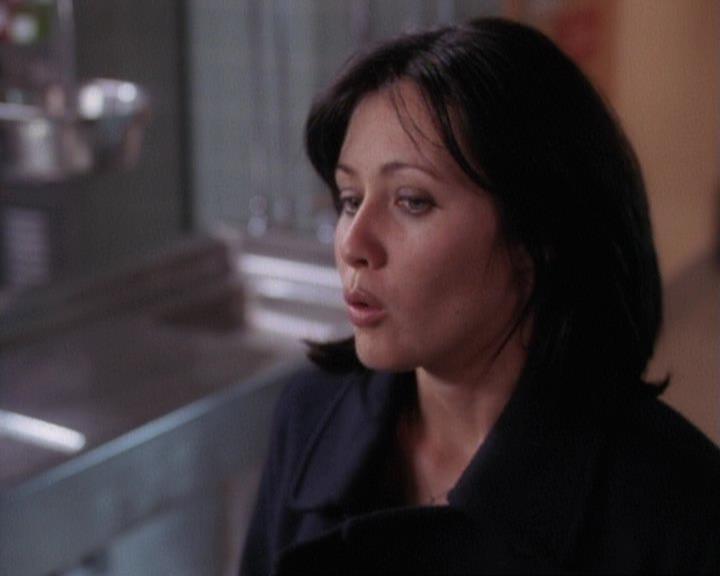 Charmed-Online-dot-net_116WichPrueIsItAnyway2302.jpg Charmed-Online-dot-net_116WichPrueIsItAnyway2302.jpg