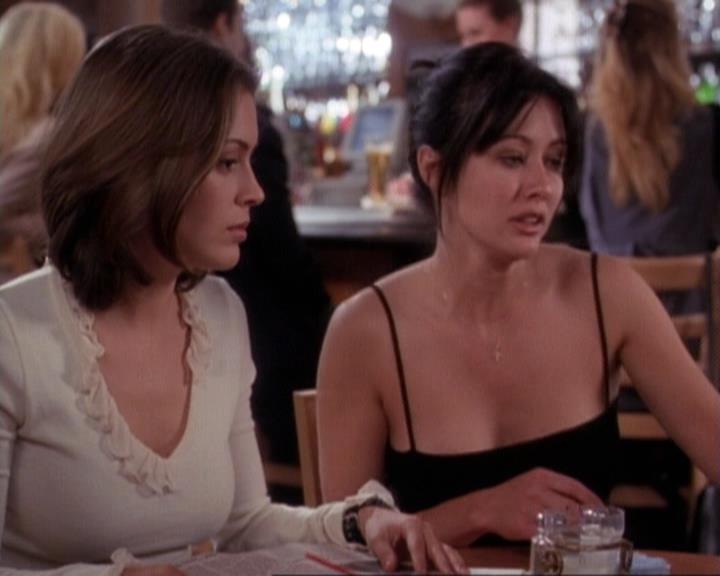 Charmed-Online-dot-net_116WichPrueIsItAnyway2331.jpg Charmed-Online-dot-net_116WichPrueIsItAnyway2331.jpg