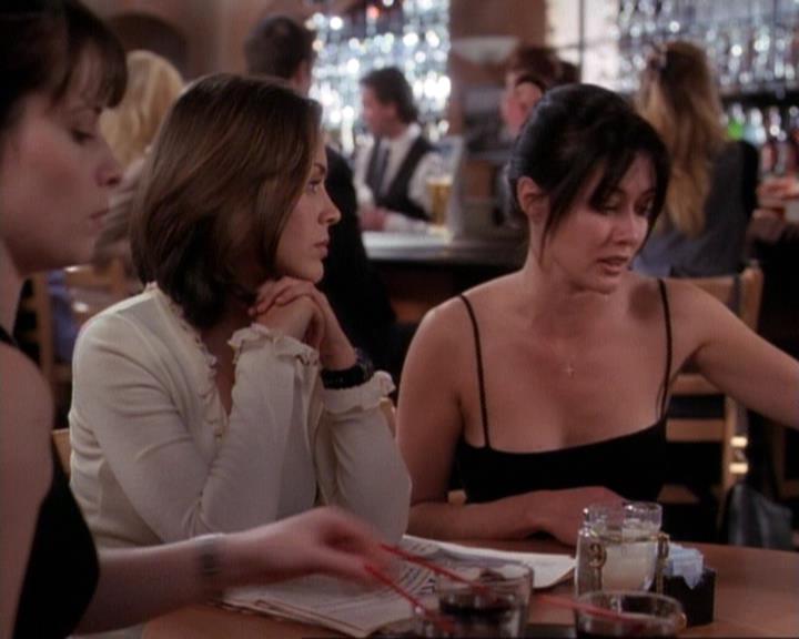 Charmed-Online-dot-net_116WichPrueIsItAnyway2334.jpg Charmed-Online-dot-net_116WichPrueIsItAnyway2334.jpg