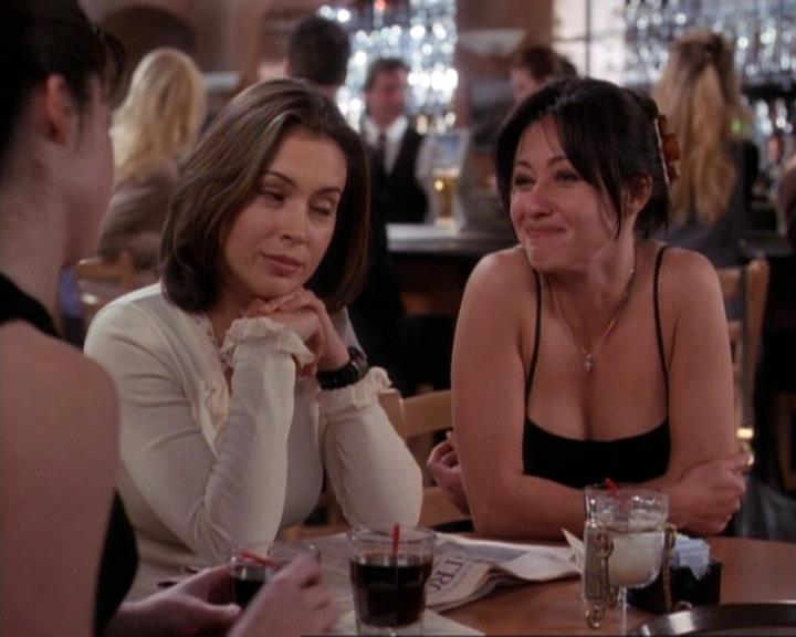 Charmed-Online-dot-net_116WichPrueIsItAnyway2343.jpg Charmed-Online-dot-net_116WichPrueIsItAnyway2343.jpg