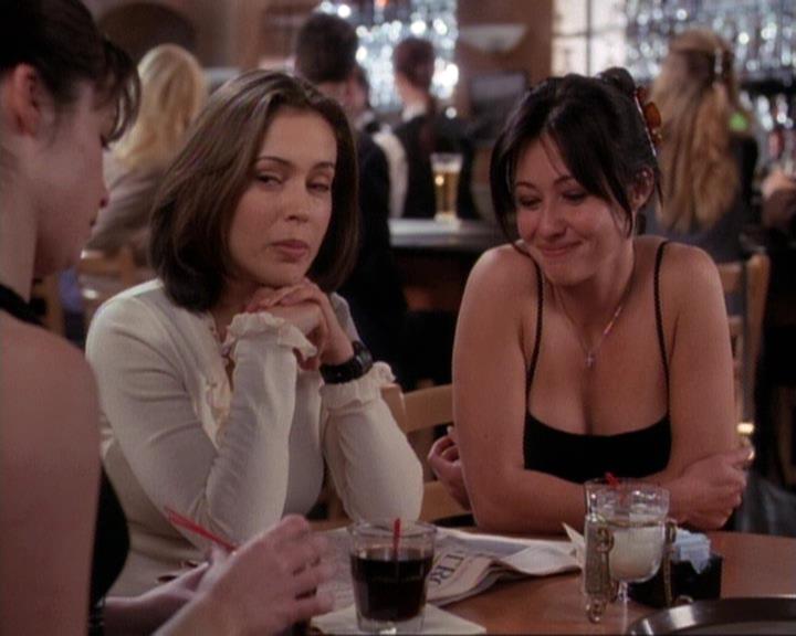 Charmed-Online-dot-net_116WichPrueIsItAnyway2344.jpg Charmed-Online-dot-net_116WichPrueIsItAnyway2344.jpg