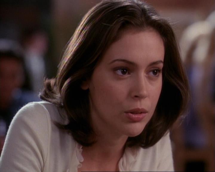 Charmed-Online-dot-net_116WichPrueIsItAnyway2349.jpg Charmed-Online-dot-net_116WichPrueIsItAnyway2349.jpg