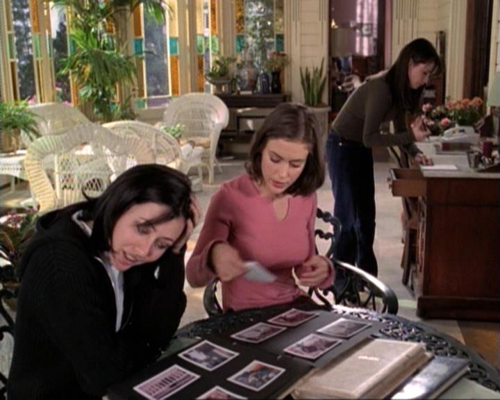 Charmed-Online-dot-net_117That70sEpisode0059.jpg