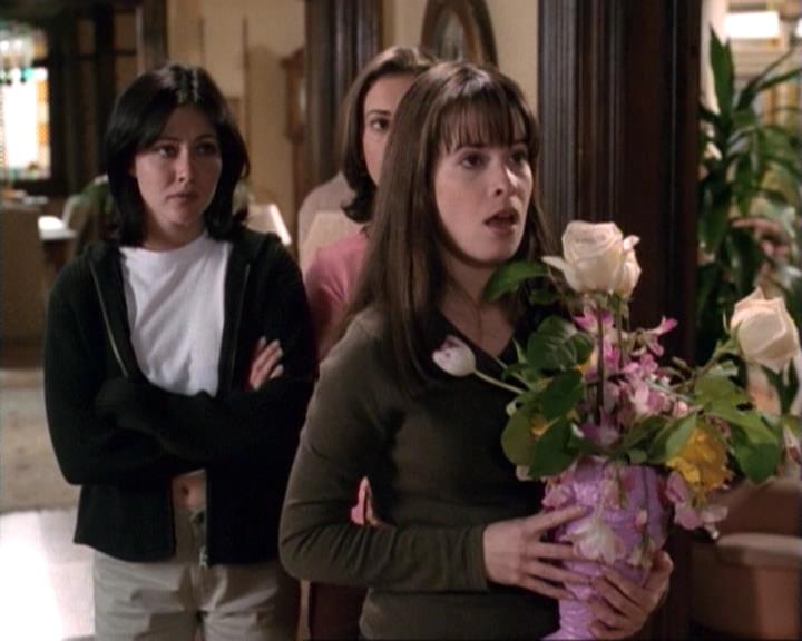 Charmed-Online-dot-net_117That70sEpisode0120.jpg Charmed-Online-dot-net_117That70sEpisode0120.jpg