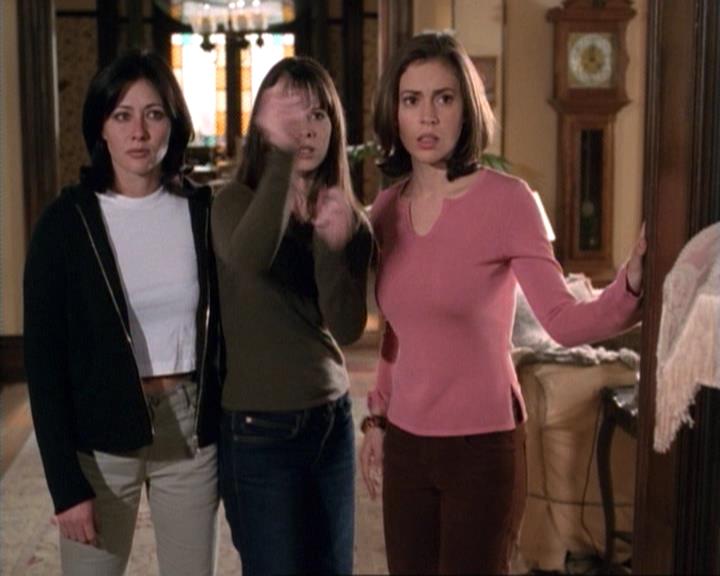 Charmed-Online-dot-net_117That70sEpisode0158.jpg