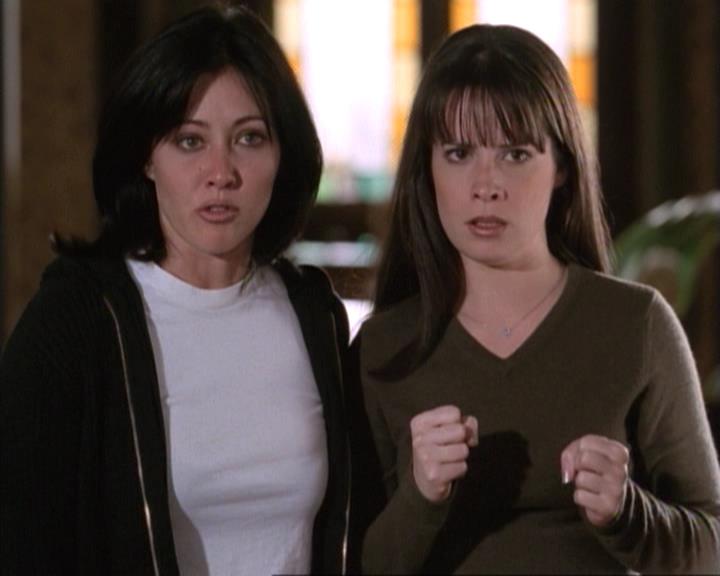 Charmed-Online-dot-net_117That70sEpisode0167.jpg
